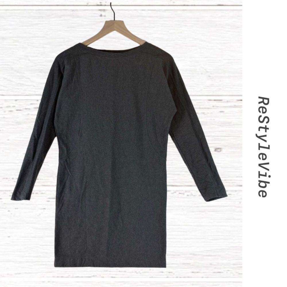 ATHLETA Women’s Size XSP Dress Long Sleeve Mini Length Stretch Boat Neck